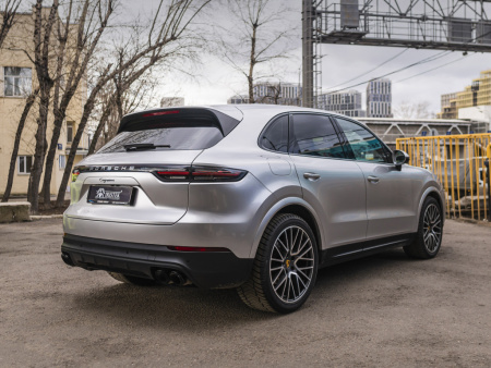 ORJ2P, IRISTEK Super Glossy Metallic GT Silver — Porsche Cayenne